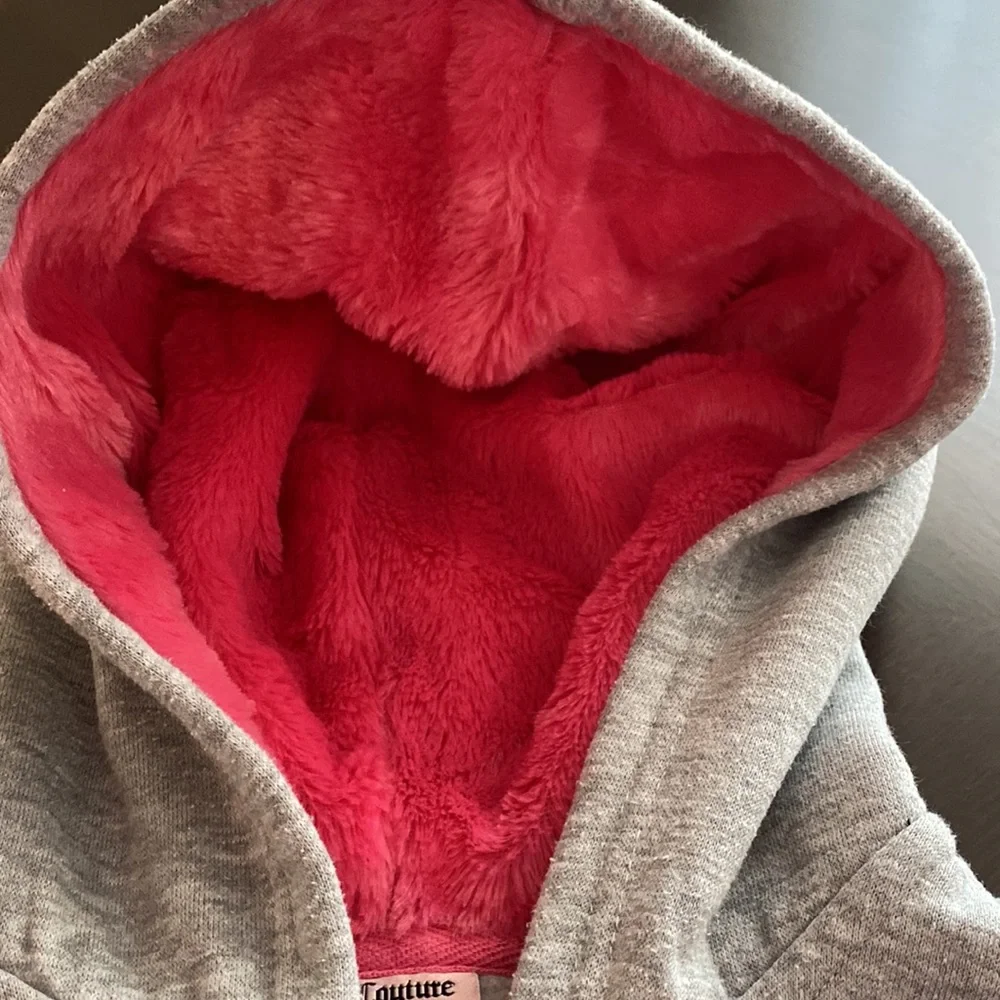 Juicy Couture Faux Fur Hoodie Sz M 8/10Y - Picture 6 of 14